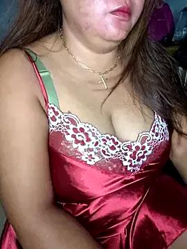 lady_rosie from StripChat is Freechat
