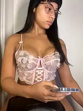 LaraCastro559 from StripChat is Freechat