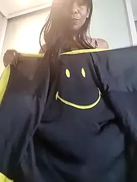 Photos of Laraxmen from StripChat is Freechat