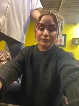 laurale_phillipe from StripChat is Freechat