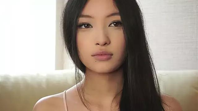 Girls free live sex cams: Check out the satisfaction of typing and cam2cam with our sensual livestreamers, who will teach you all about temptation and desires with their smoking hot physiques.