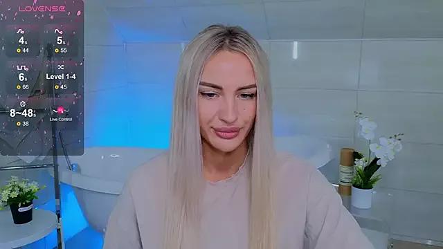Leilalav from StripChat