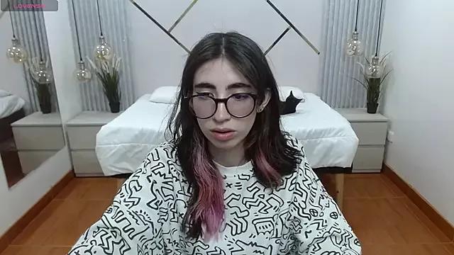 LenaRoses from StripChat is Freechat