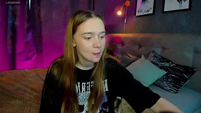 Lesi_Moonie01 from StripChat is Freechat