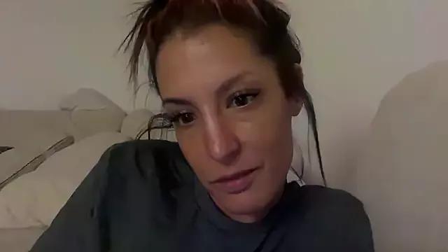 LetsSeeLexi247 from StripChat is Freechat