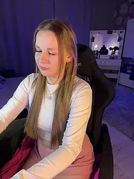 Lexi_noah from StripChat is Freechat