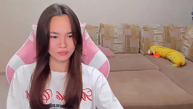 LexiOcean from StripChat is Freechat