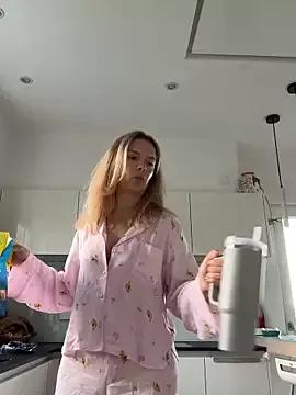 Girls free live sex cams: Check out the satisfaction of typing and cam2cam with our sensual livestreamers, who will teach you all about temptation and desires with their smoking hot physiques.