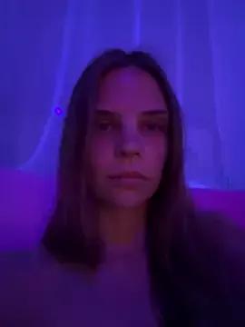 LeyaJohnson from StripChat is Freechat