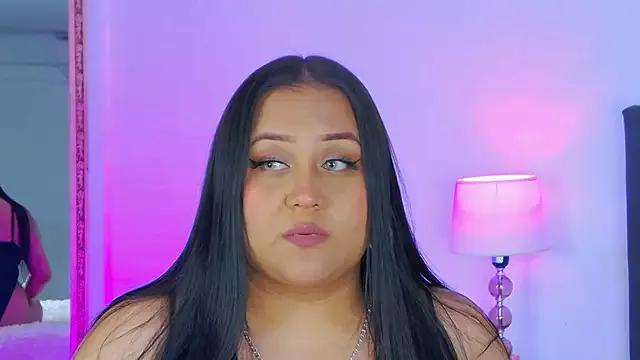 LiannaHalls from StripChat is Freechat