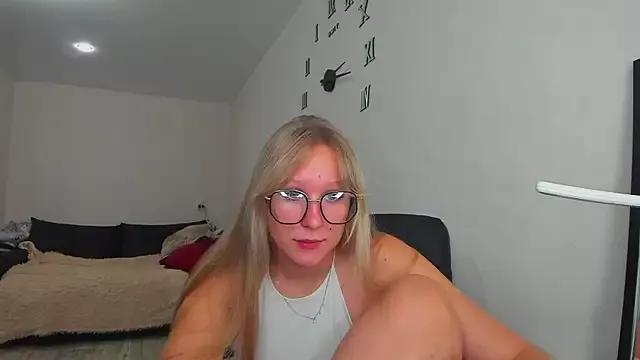 Light_Vibe from StripChat is Freechat