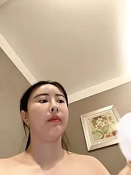 Photos of lilandi0521 from StripChat is Group