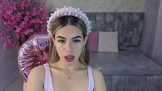 lilith4_s from StripChat is Freechat