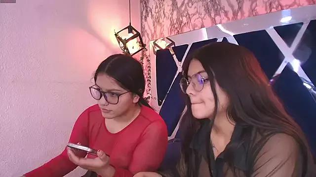 Lilith_and_Khloe from StripChat is Freechat