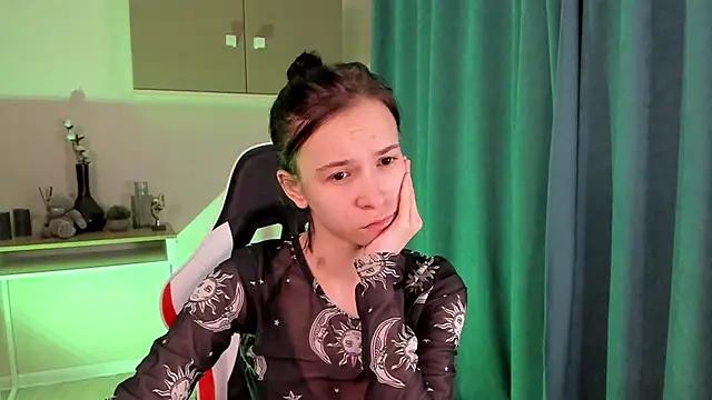 LilithStrangfor from StripChat