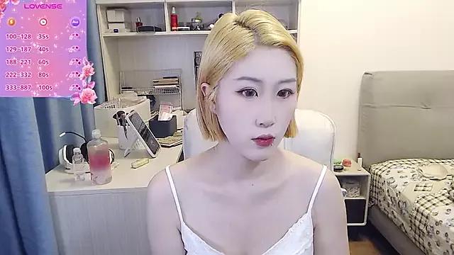 liliya_x from StripChat is Freechat
