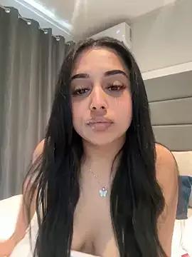 LilMisIndianx from StripChat is Freechat