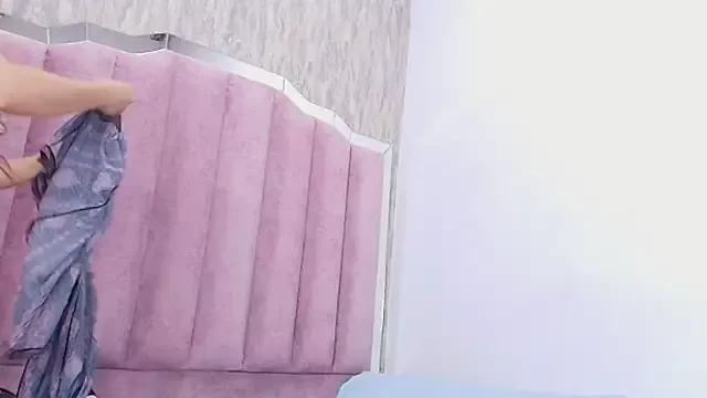 lilylovely_ from StripChat is Freechat