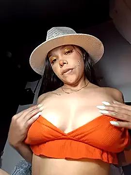 Linda_0209 from StripChat is Freechat