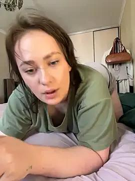 LisaSquirtfist from StripChat is Freechat