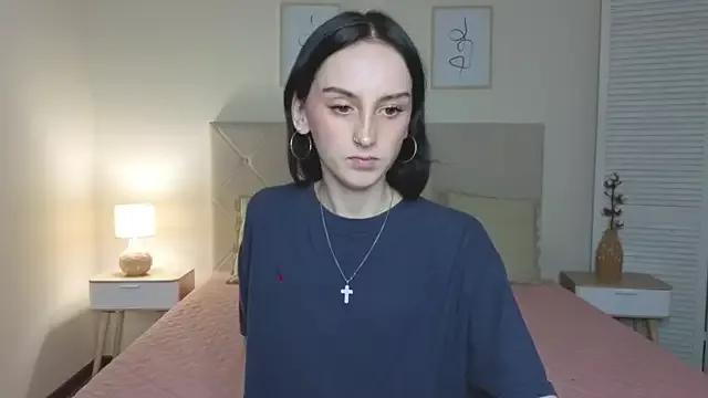Little_moly999 from StripChat is Freechat