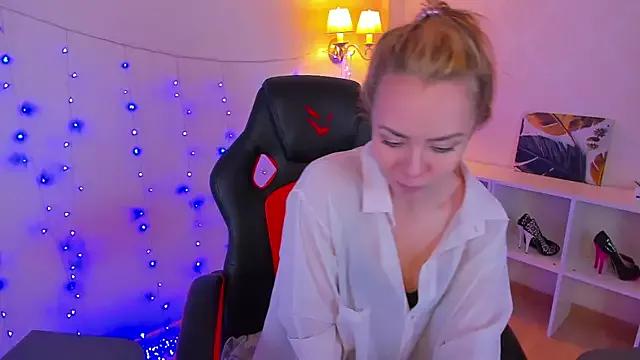 Little_Rockk from StripChat is Freechat