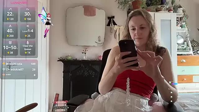 Littlelolo60 from StripChat is Freechat