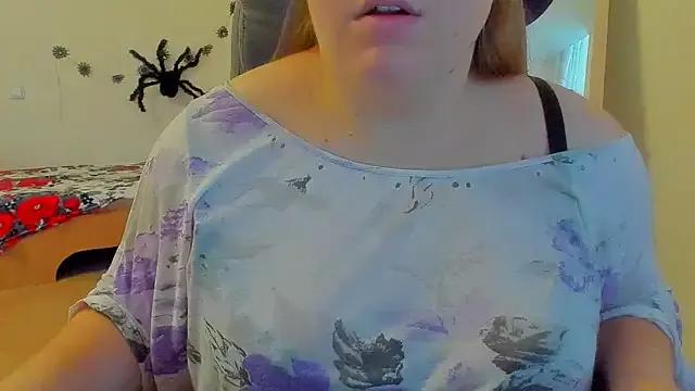 Liza-Mendez from StripChat is Freechat