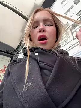 Photos of Liza_risky from StripChat is Freechat