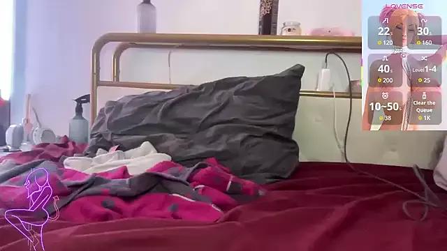 Liza_Rosa from StripChat is Freechat