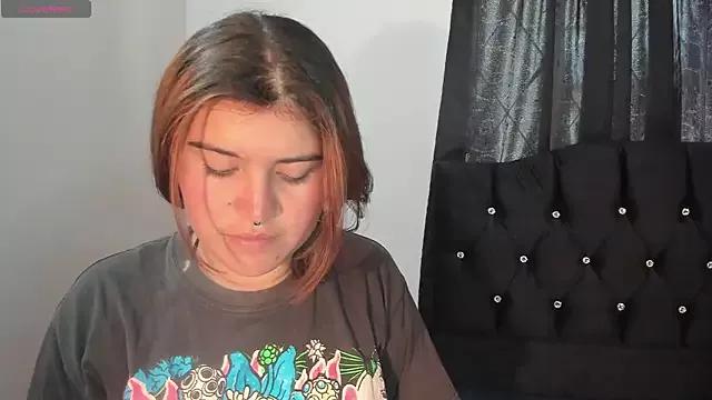 lizz_greys from StripChat is Freechat