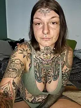 Photos of lizzardqueeen from StripChat is Freechat