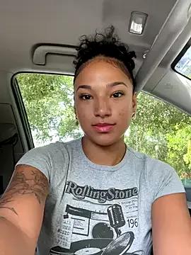 Photos of lmaobye123 from StripChat is Freechat