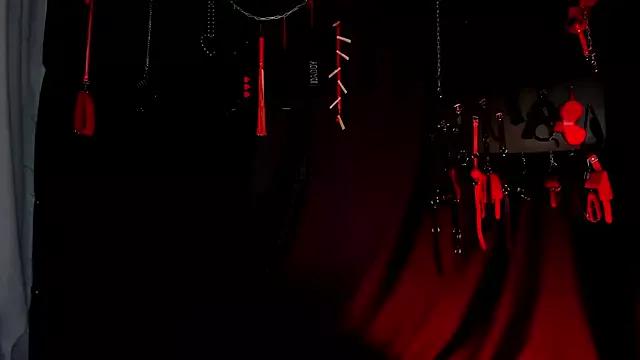 Loana_bastian_bdsm from StripChat is Freechat