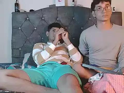logan_willyams_ from StripChat is Freechat