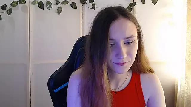 LolaalolaY from StripChat is Freechat