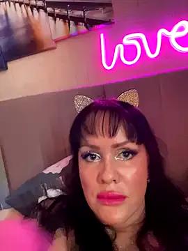 Lolaley2 from StripChat is Freechat