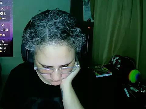 lolalicious_758 from StripChat is Freechat