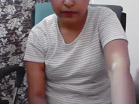 lovely-rinkki from StripChat is Freechat