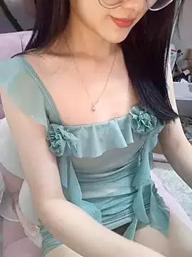 Lovely_kute from StripChat is Freechat