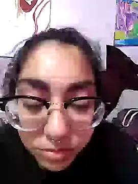 Lovelyrainn from StripChat is Freechat