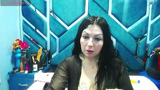 Luciana_Ass from StripChat is Freechat