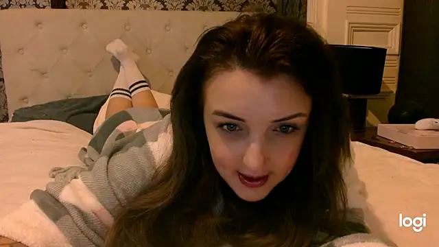 Girls free live sex cams: Check out the satisfaction of typing and cam2cam with our sensual livestreamers, who will teach you all about temptation and desires with their smoking hot physiques.