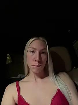 Girls free live sex cams: Check out the satisfaction of typing and cam2cam with our sensual livestreamers, who will teach you all about temptation and desires with their smoking hot physiques.