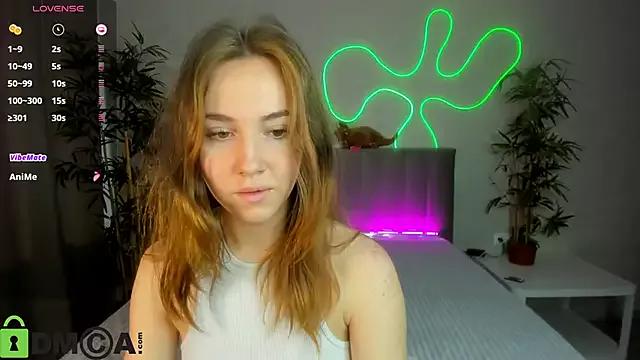 Luna_G0ld from StripChat is Freechat