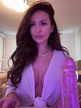 LunaBex from StripChat is Freechat