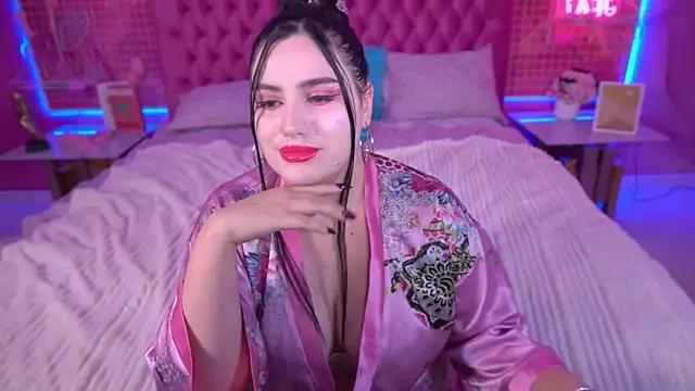 LunaDreamm from StripChat is Freechat