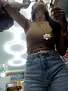 LunaZambrano from StripChat is Freechat