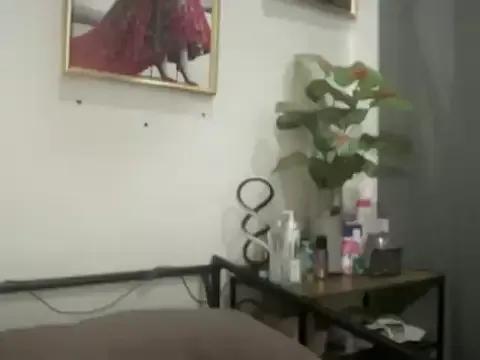 Lust_for_Belle_ from StripChat is Freechat