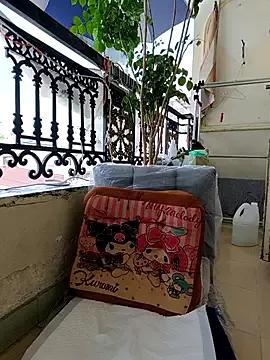 Lyna_bl webcams show profile image 